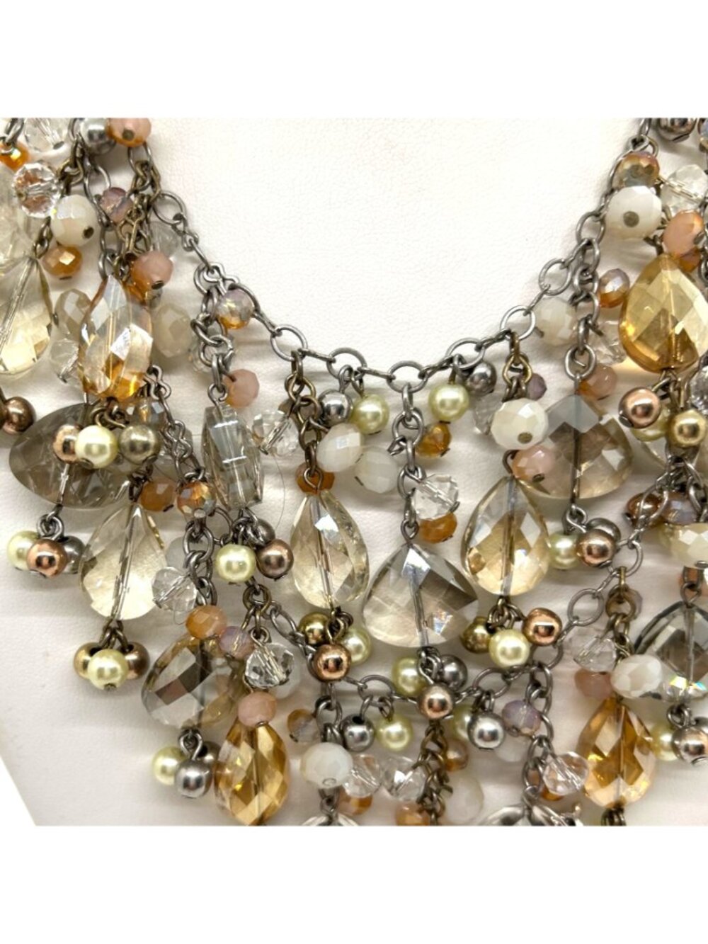 Ann Taylor Loft Bibbed Necklace Statement Glass, Faux Pearl Beads Silver-tone - Picture 4 of 10